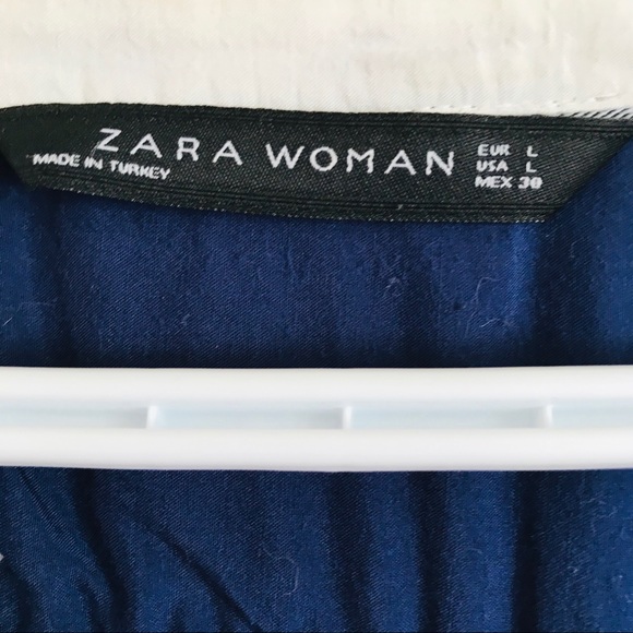 Zara Woman’s Blue Long Sleeve V-neck Blouse - Picture 4 of 6